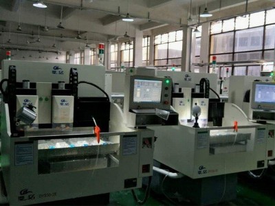 鼎拓數(shù)控-設(shè)備照